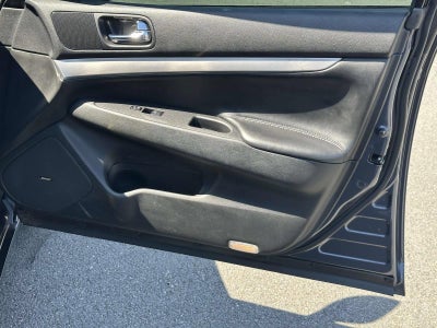2010 INFINITI G37 Sedan x