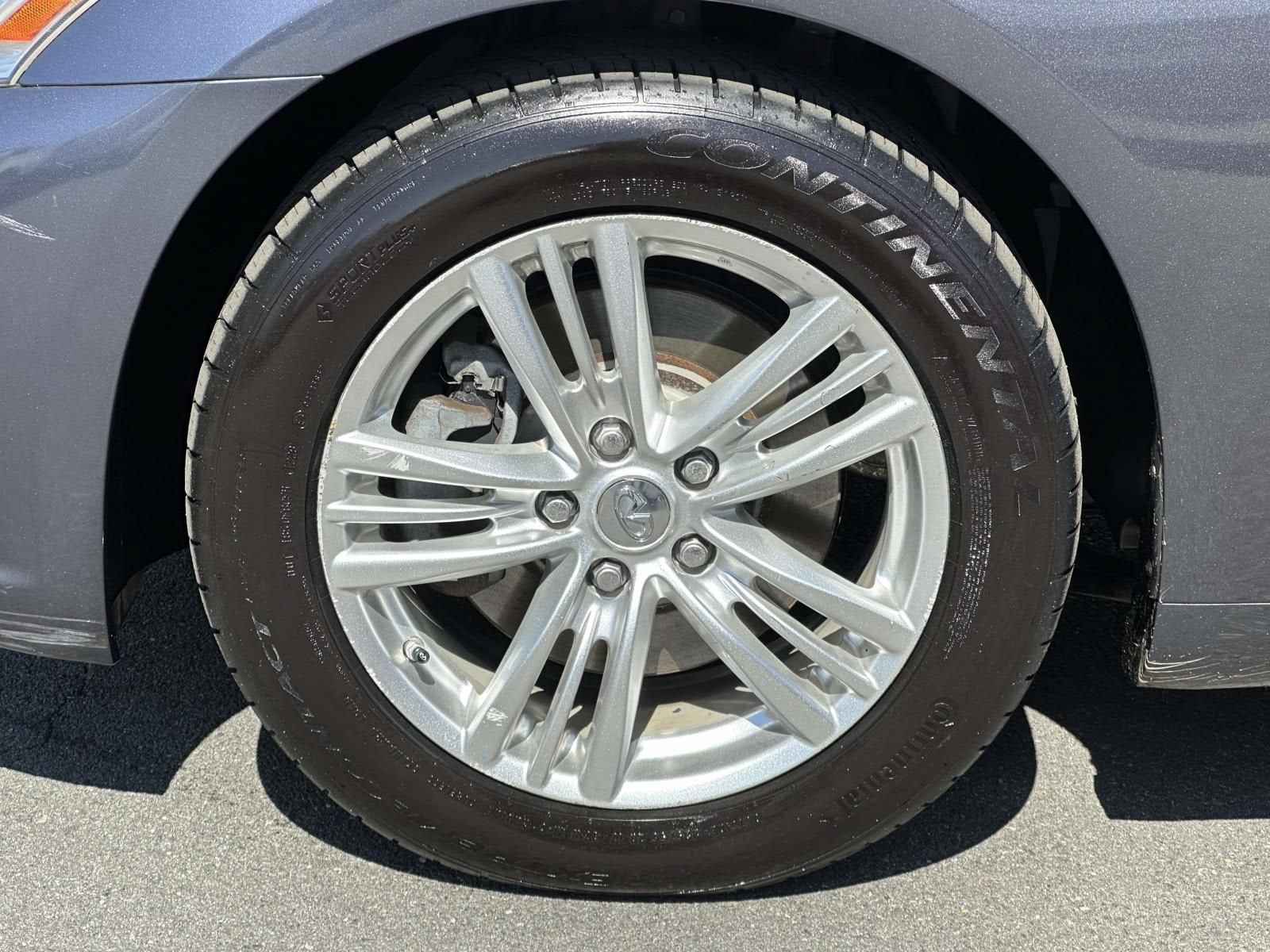 2010 INFINITI G37 Sedan x