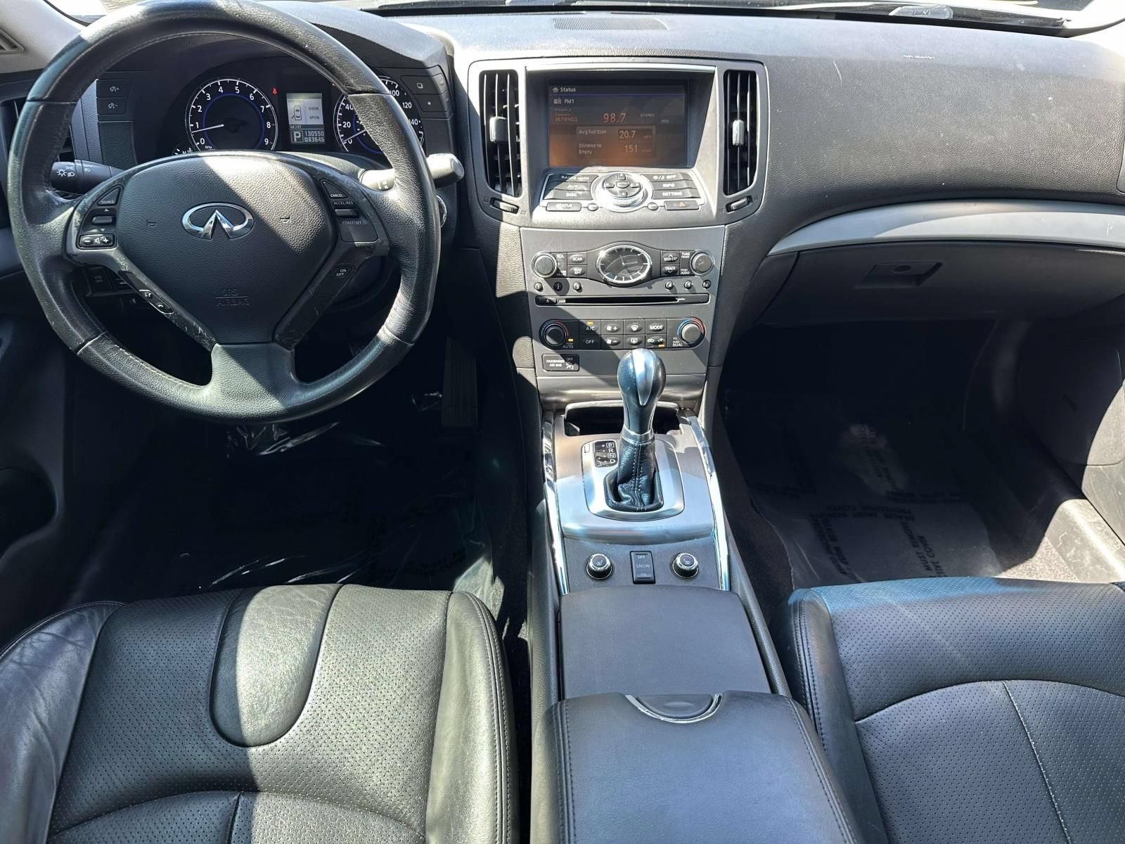 2010 INFINITI G37 Sedan x