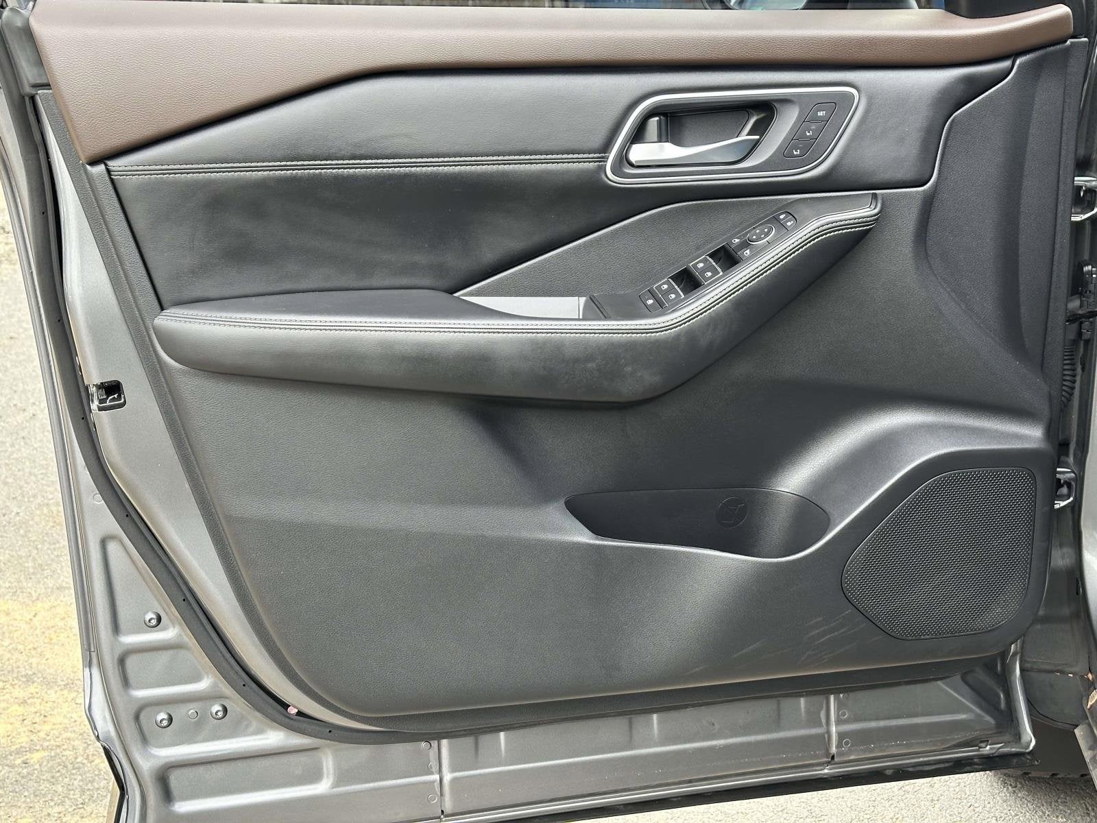 2023 Nissan Rogue Platinum Intelligent AWD