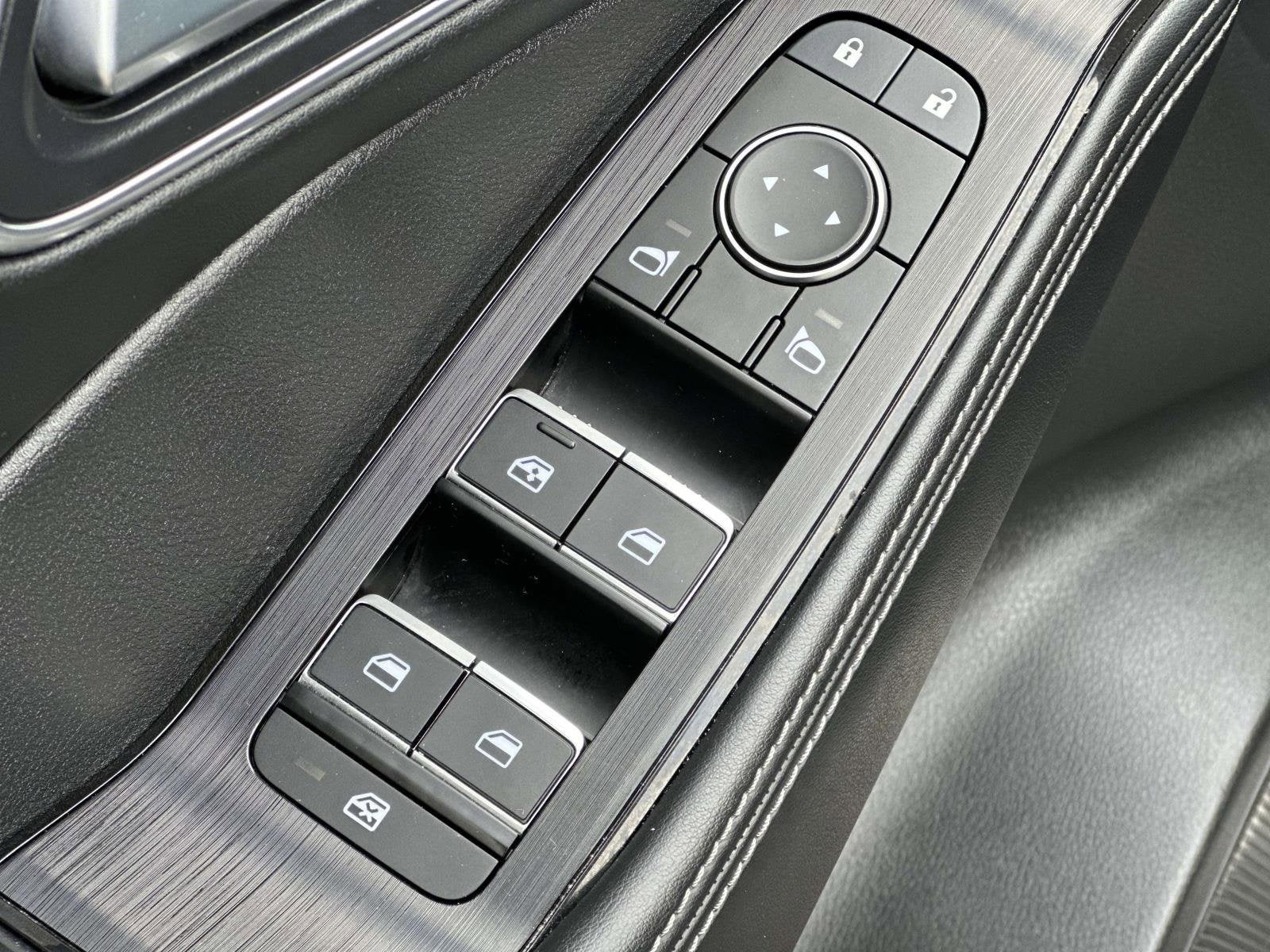 2023 Nissan Rogue Platinum Intelligent AWD