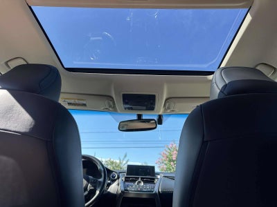 2017 Lexus NX 300h NX 300h