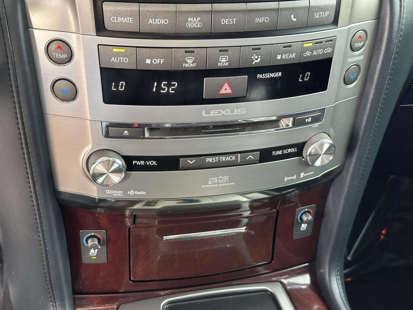 2015 Lexus LX 570 4DR 4WD