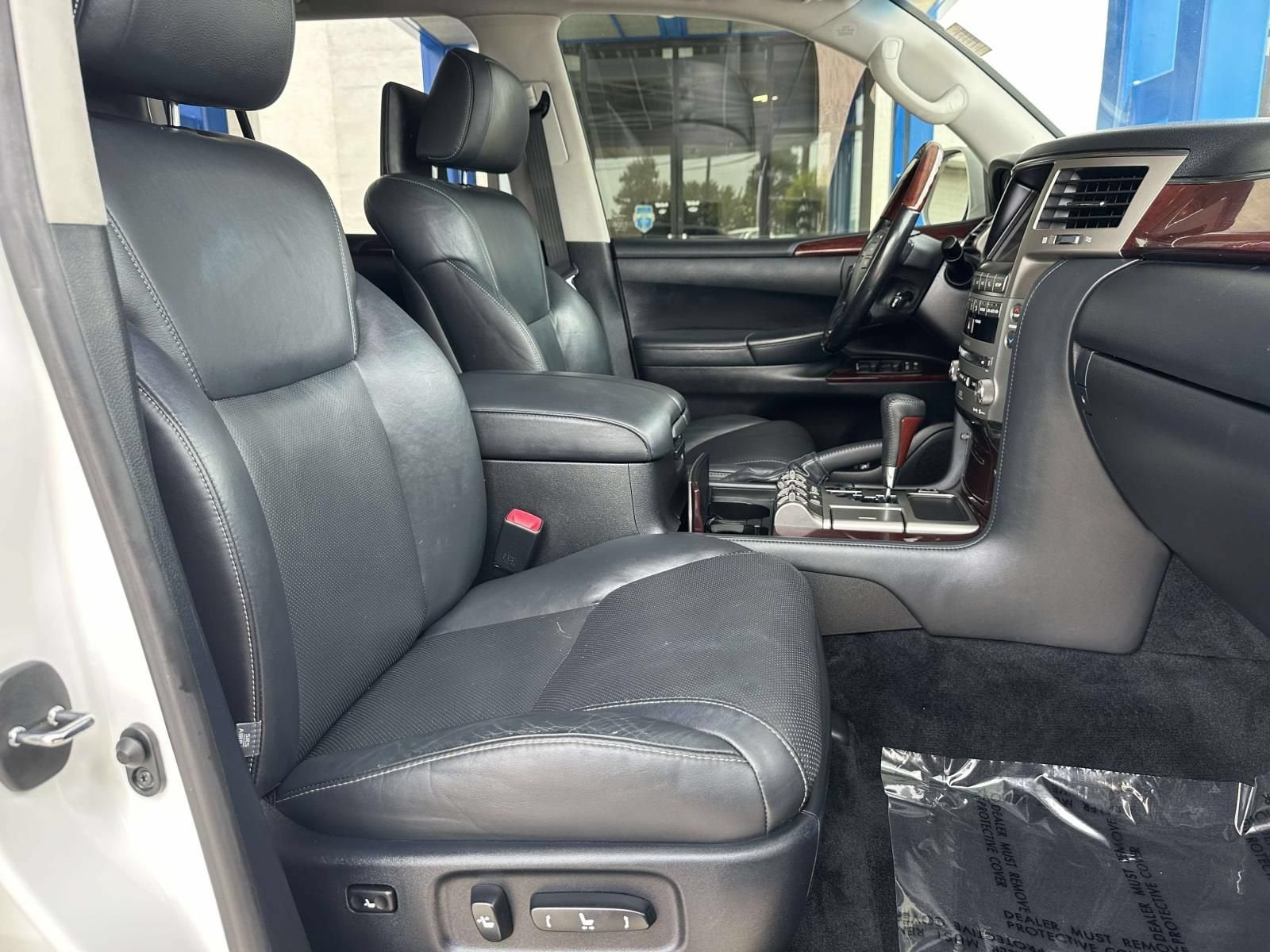 2015 Lexus LX 570 4DR 4WD