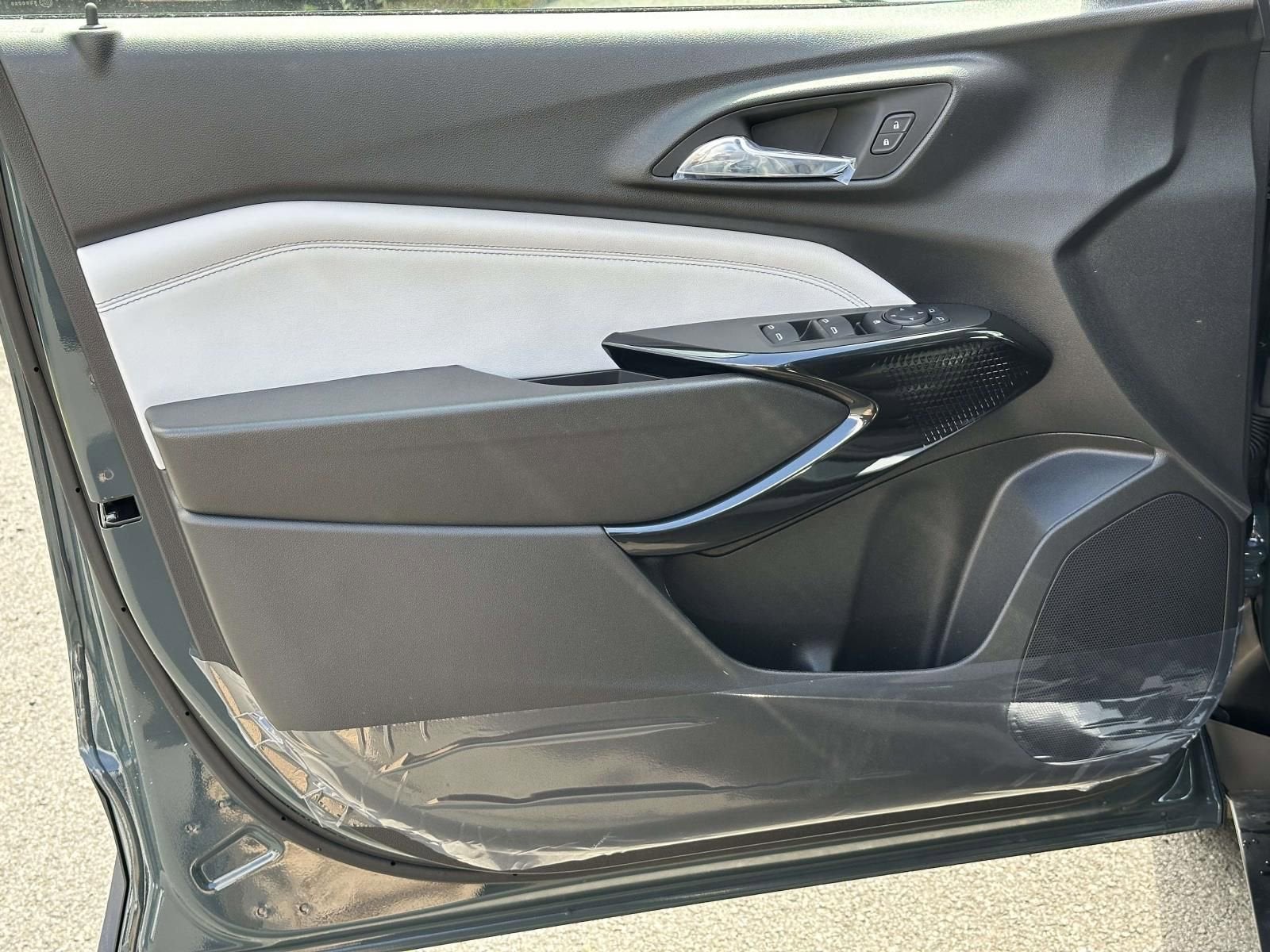 2026 Chevrolet Trax LT - Photo 19