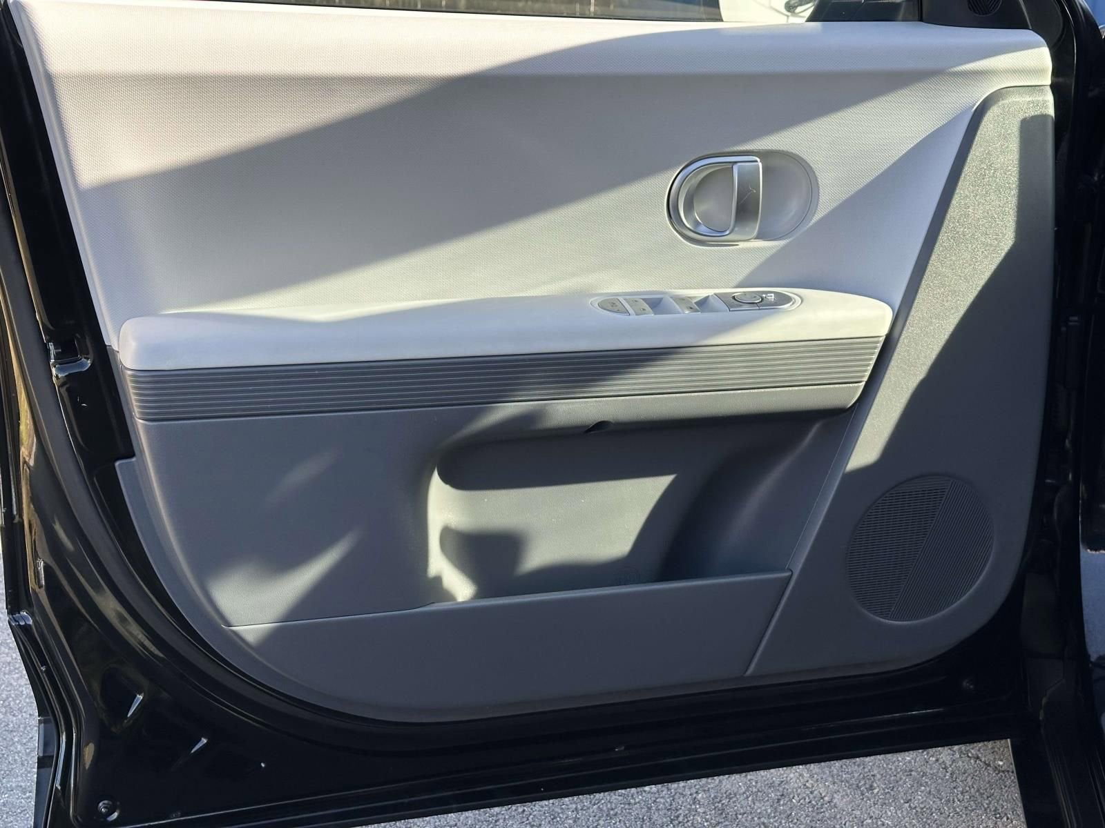 2022 Hyundai IONIQ 5 SE