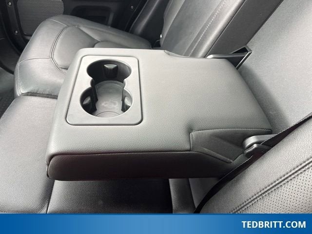 2024 Land Rover Defender 110 P500 SE