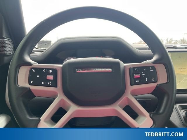 2024 Land Rover Defender 110 P500 SE