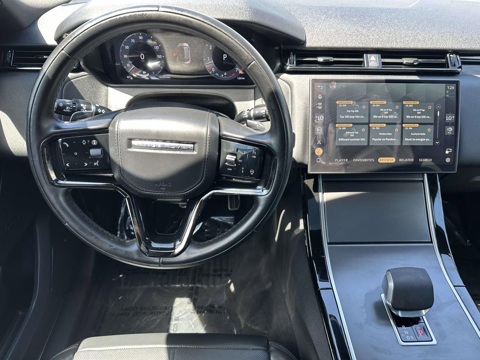2025 Land Rover Range Rover Velar Dynamic SE
