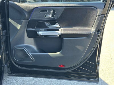 2023 Mercedes-Benz GLB 250 4MATIC®