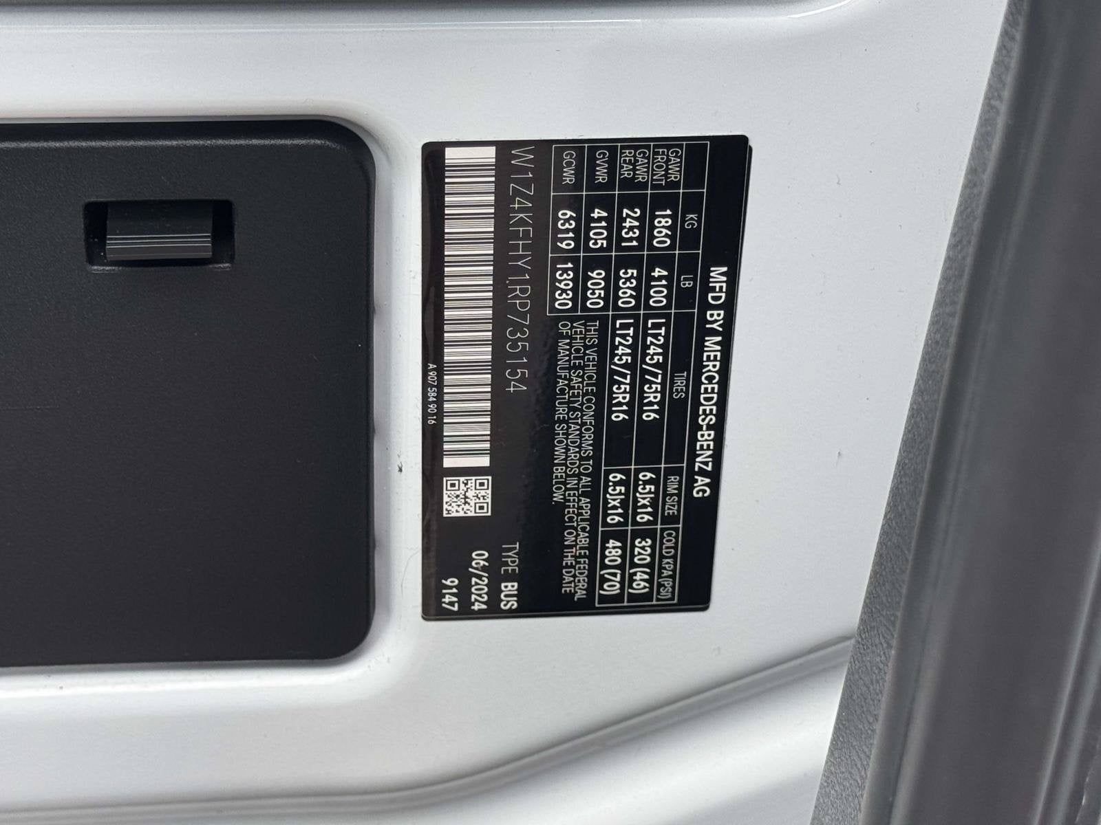 2024 Mercedes-Benz Sprinter 2500 Standard Roof 4-Cyl Diesel