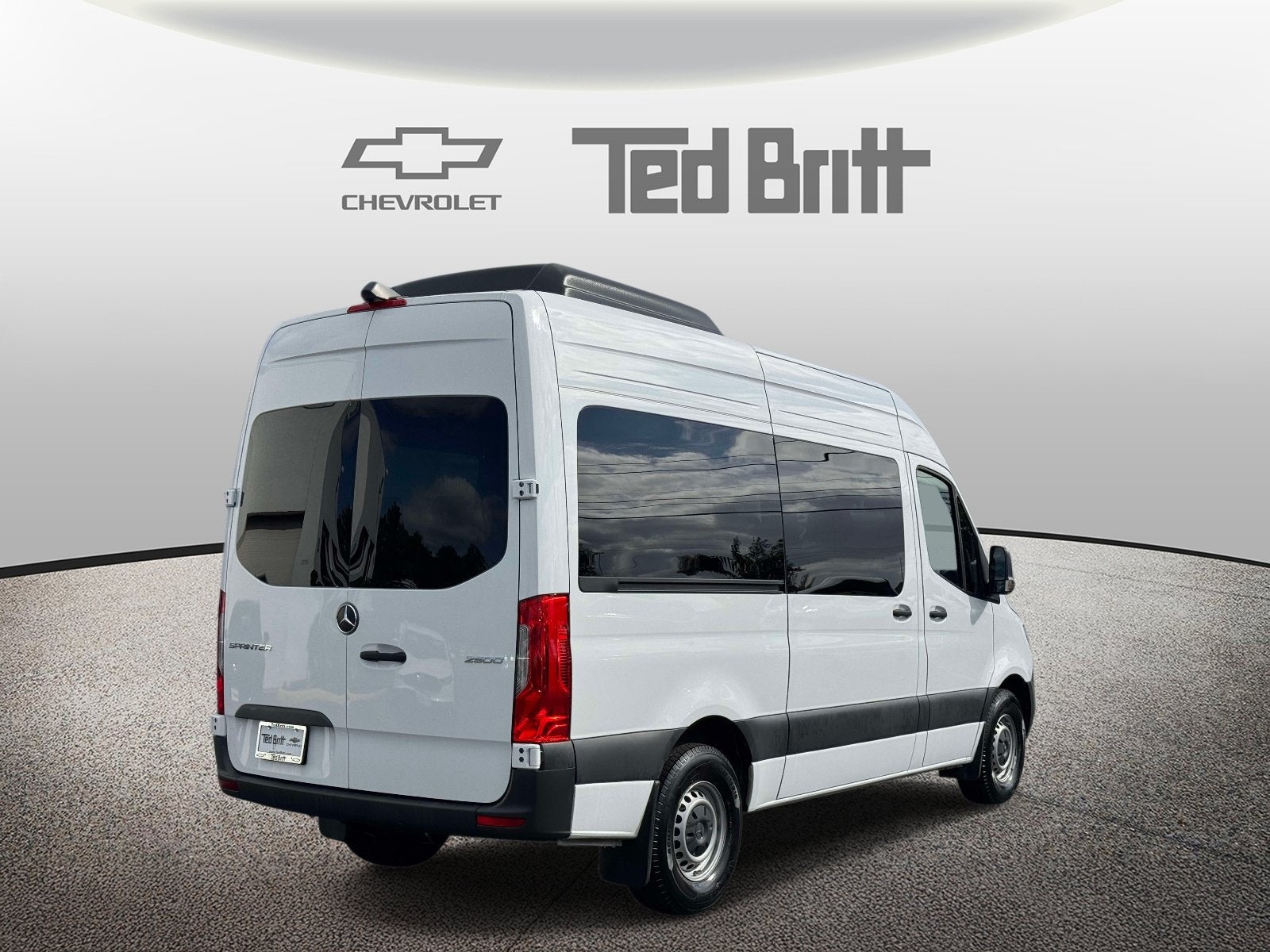 2024 Mercedes-Benz Sprinter 2500 Standard Roof 4-Cyl Diesel