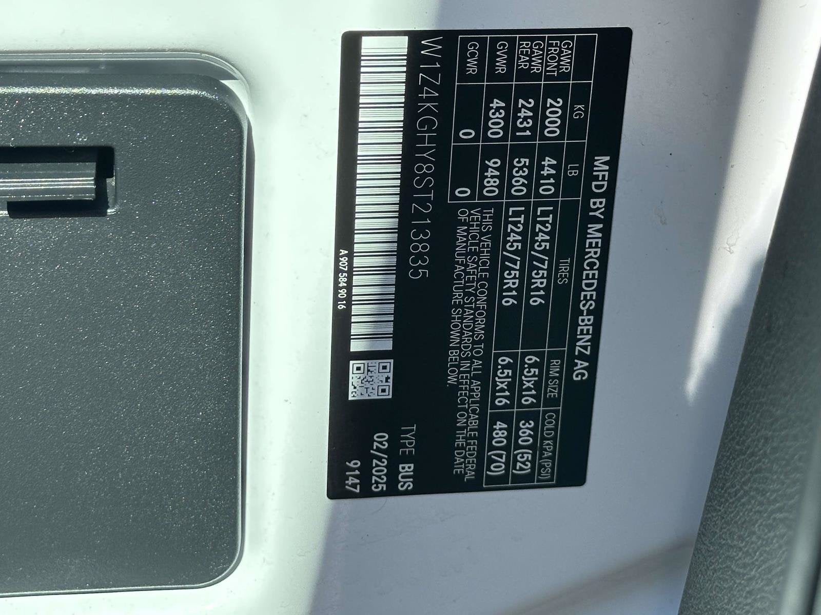2025 Mercedes-Benz Sprinter Passenger Van 2500 HIGH ROOF I4