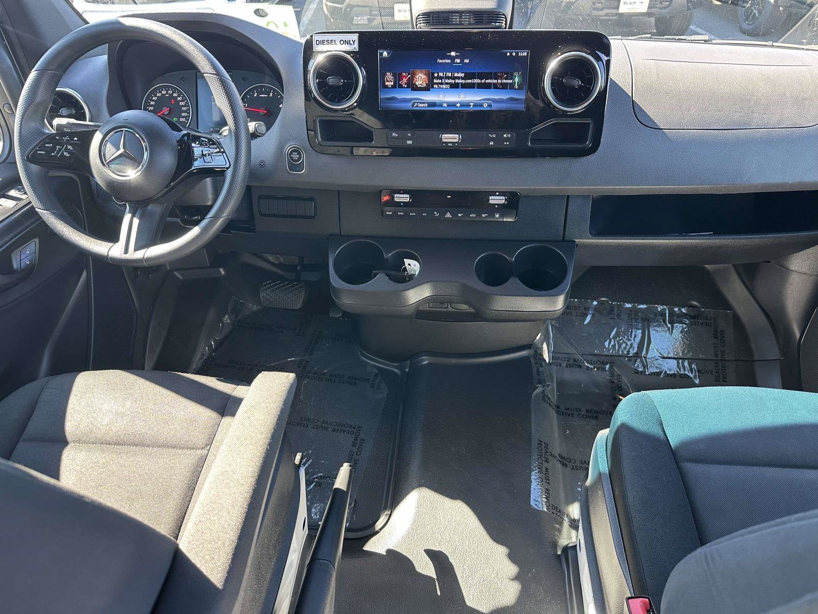 2025 Mercedes-Benz Sprinter Passenger Van 2500 HIGH ROOF I4
