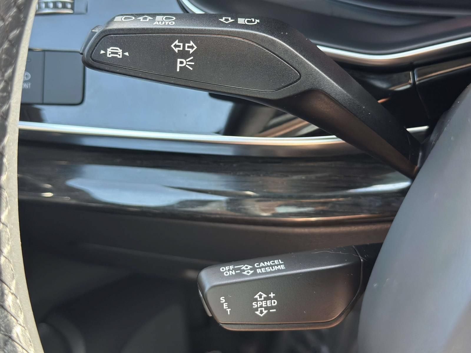 2022 Audi Q7 Premium 45 TFSI quattro Tiptronic