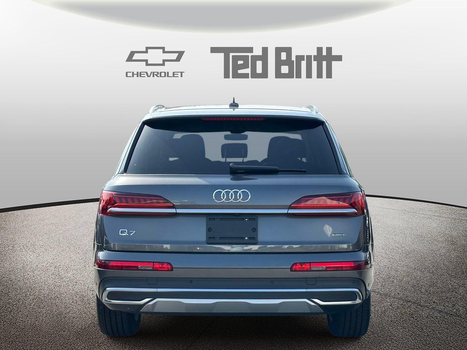 2022 Audi Q7 Premium 45 TFSI quattro Tiptronic