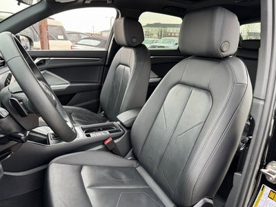 2025 Audi Q3 S line Premium