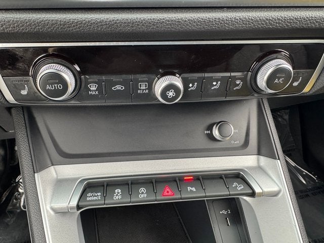 2025 Audi Q3 S line Premium