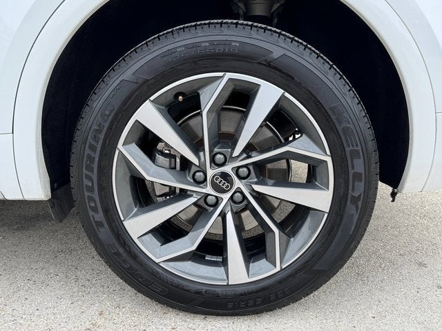 2024 Audi Q5 S line Premium Plus