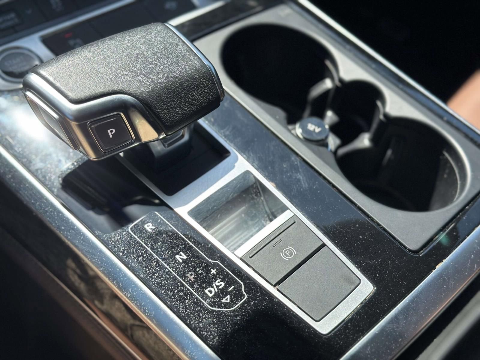 2023 Audi Q7 Premium Plus 45 TFSI quattro Tiptronic