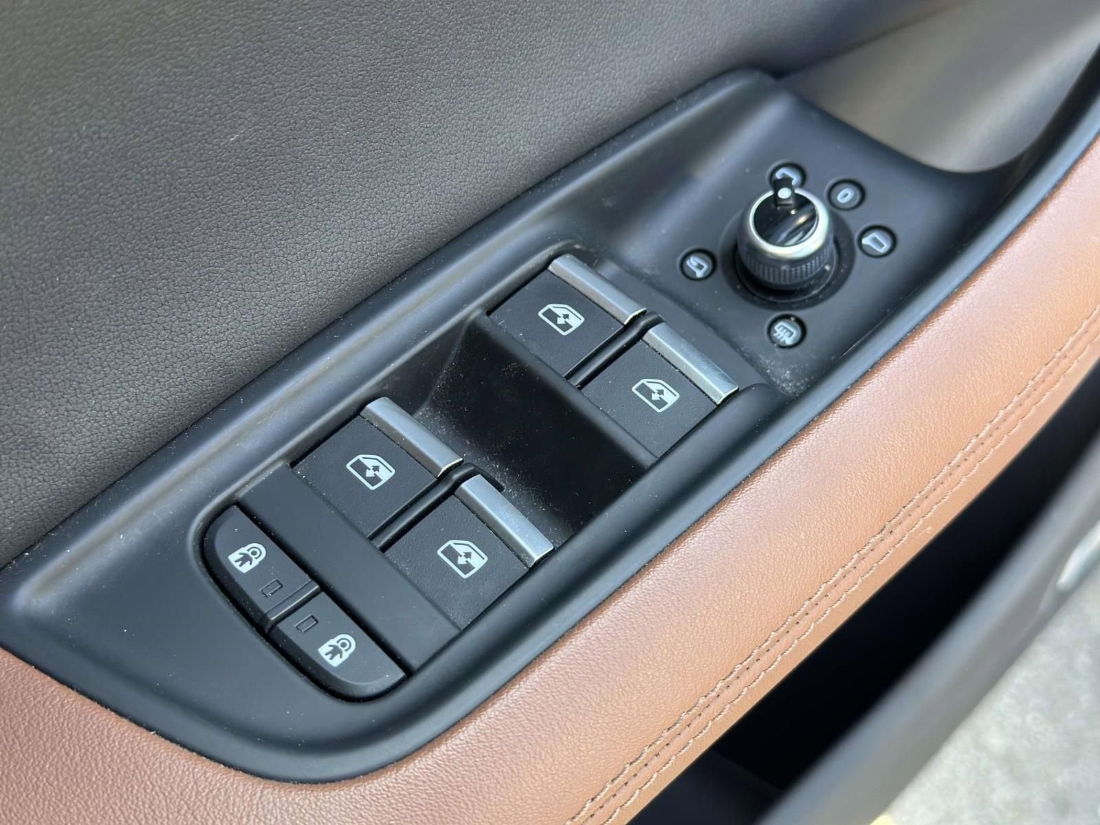2023 Audi Q7 Premium Plus 45 TFSI quattro Tiptronic