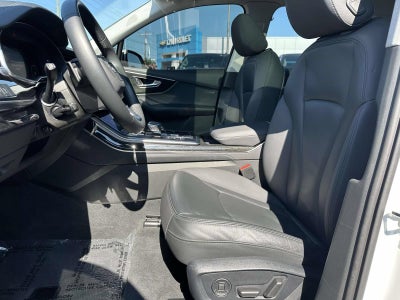2023 Audi Q7 Premium Plus