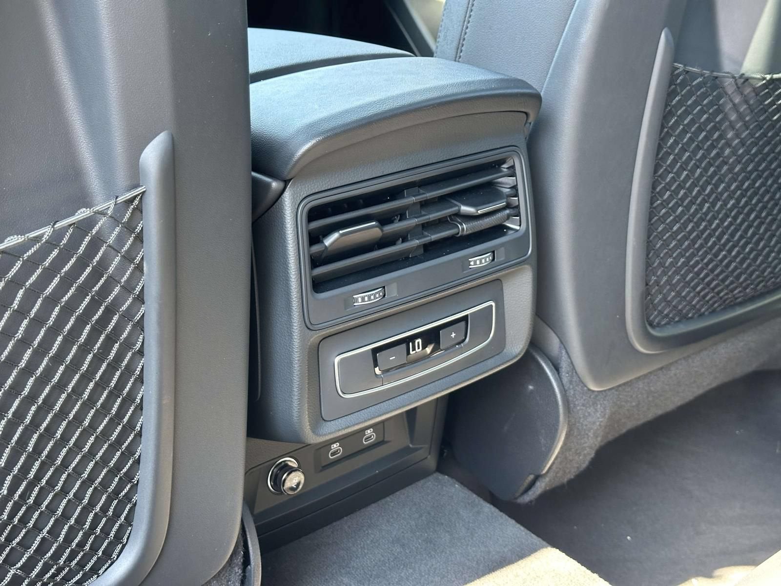 2023 Audi Q7 Premium Plus