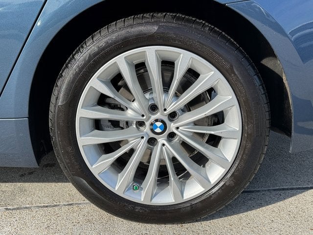 2023 BMW 530 i xDrive