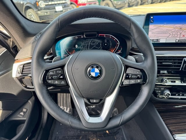2023 BMW 530 i xDrive
