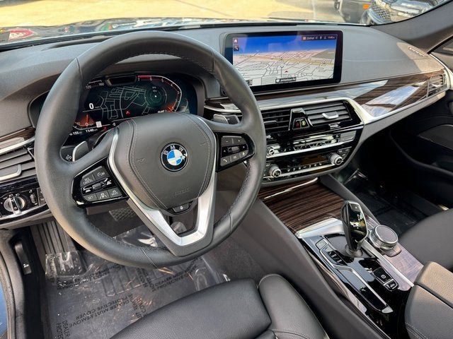 2023 BMW 530 i xDrive