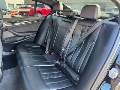 2022 BMW 530 i xDrive