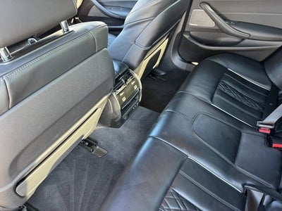 2022 BMW 530 i xDrive