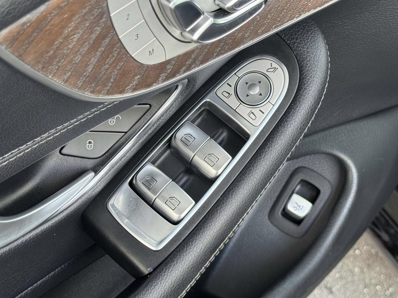 2018 Mercedes-Benz C 300 C 300