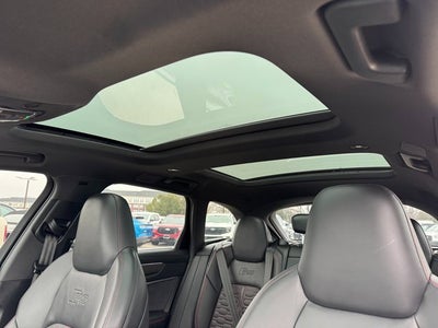 2025 Audi RS 6 Avant Performance quattro tiptronic