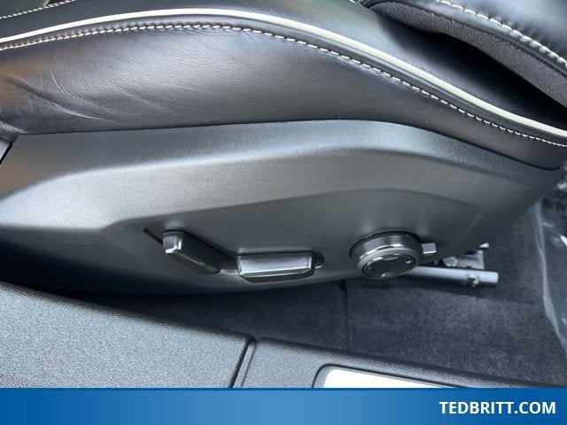 2024 Volvo V60 Recharge Plug-In Hybr Polestar Engineered