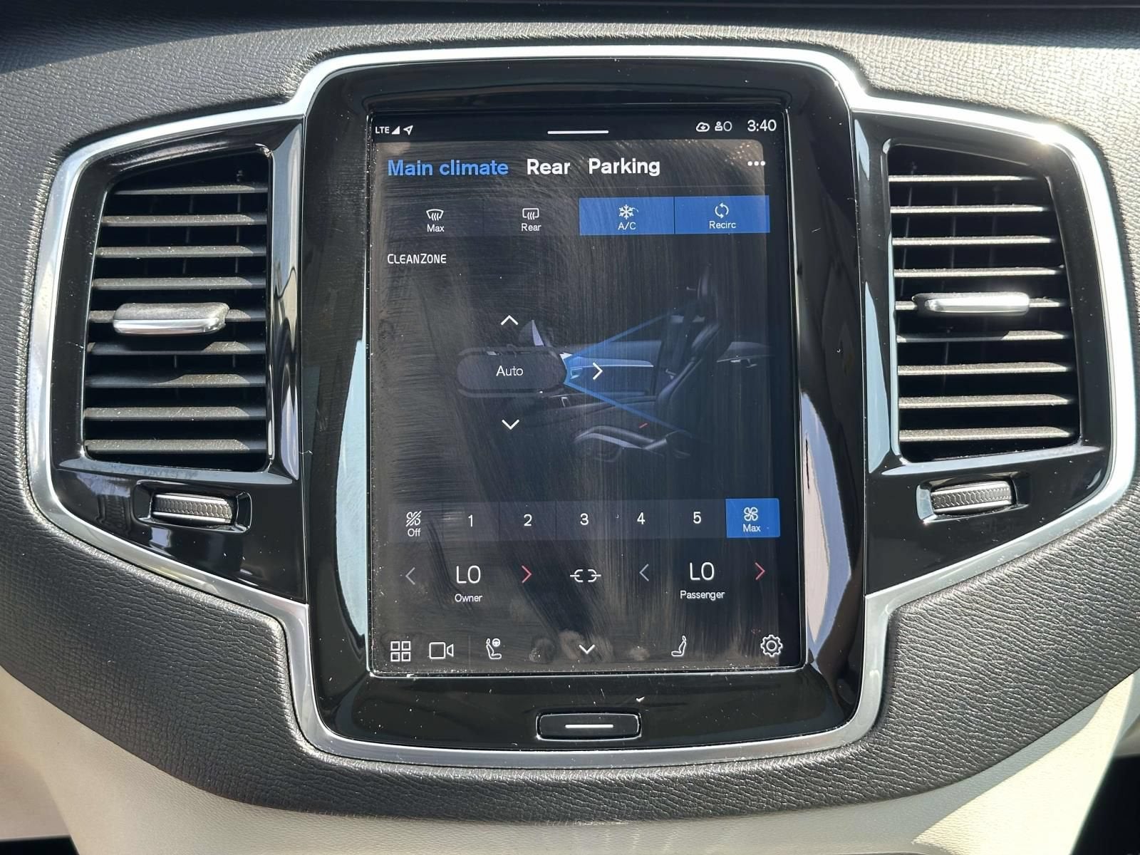 2023 Volvo XC90 B6 Plus 7-Seater