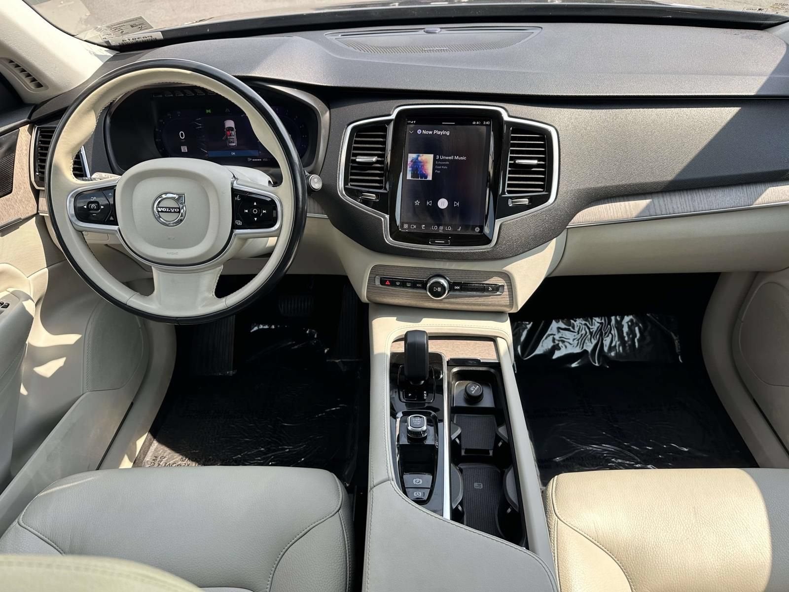 2023 Volvo XC90 B6 Plus 7-Seater