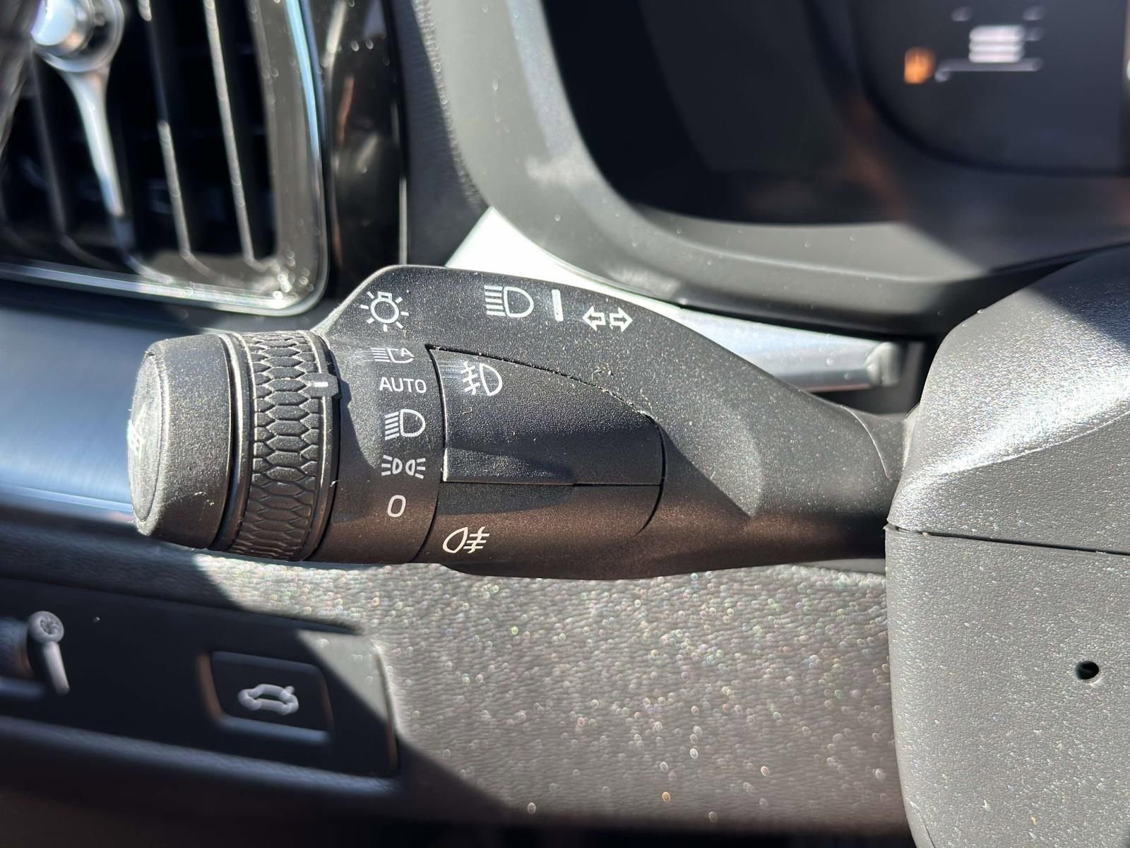 2018 Volvo XC60 T5 Momentum