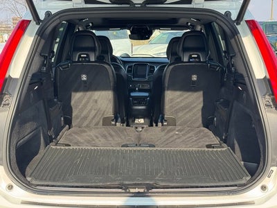 2020 Volvo XC90 T6 Momentum 6 Passenger