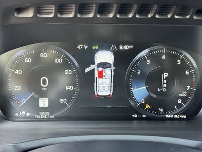 2020 Volvo XC90 T6 Momentum 6 Passenger