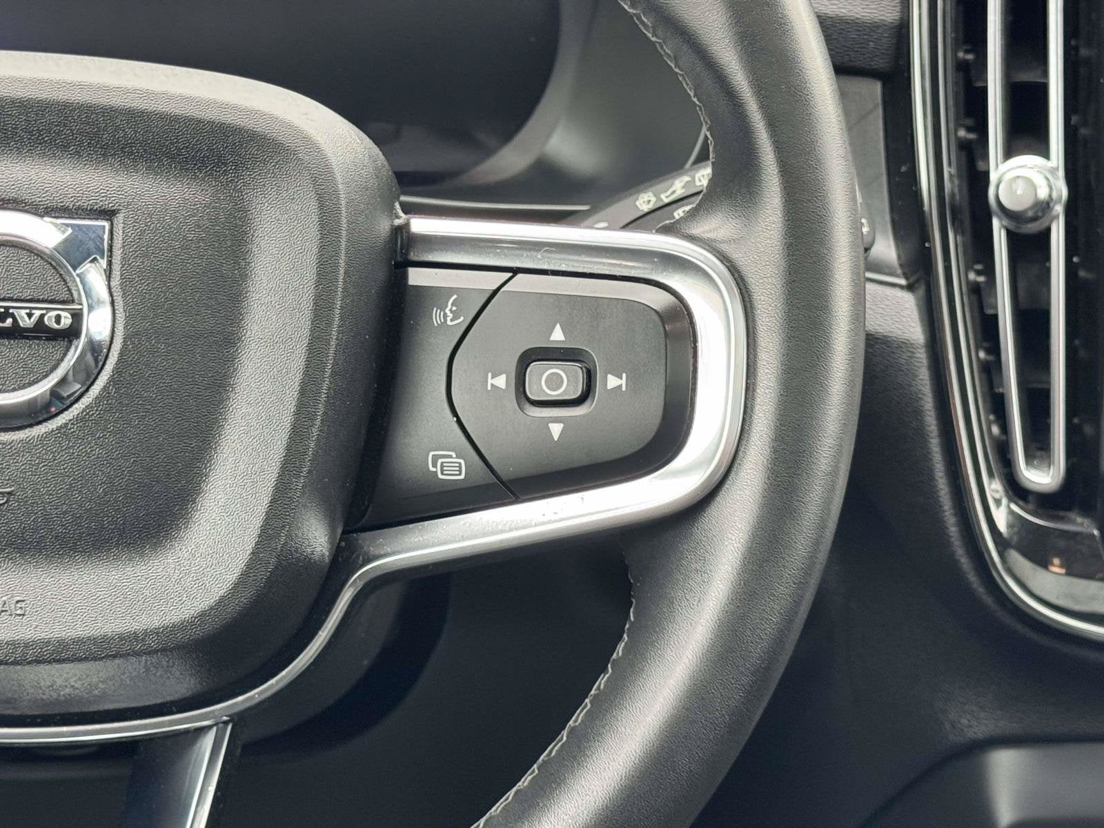 2023 Volvo XC40 Recharge Pure Electr Plus