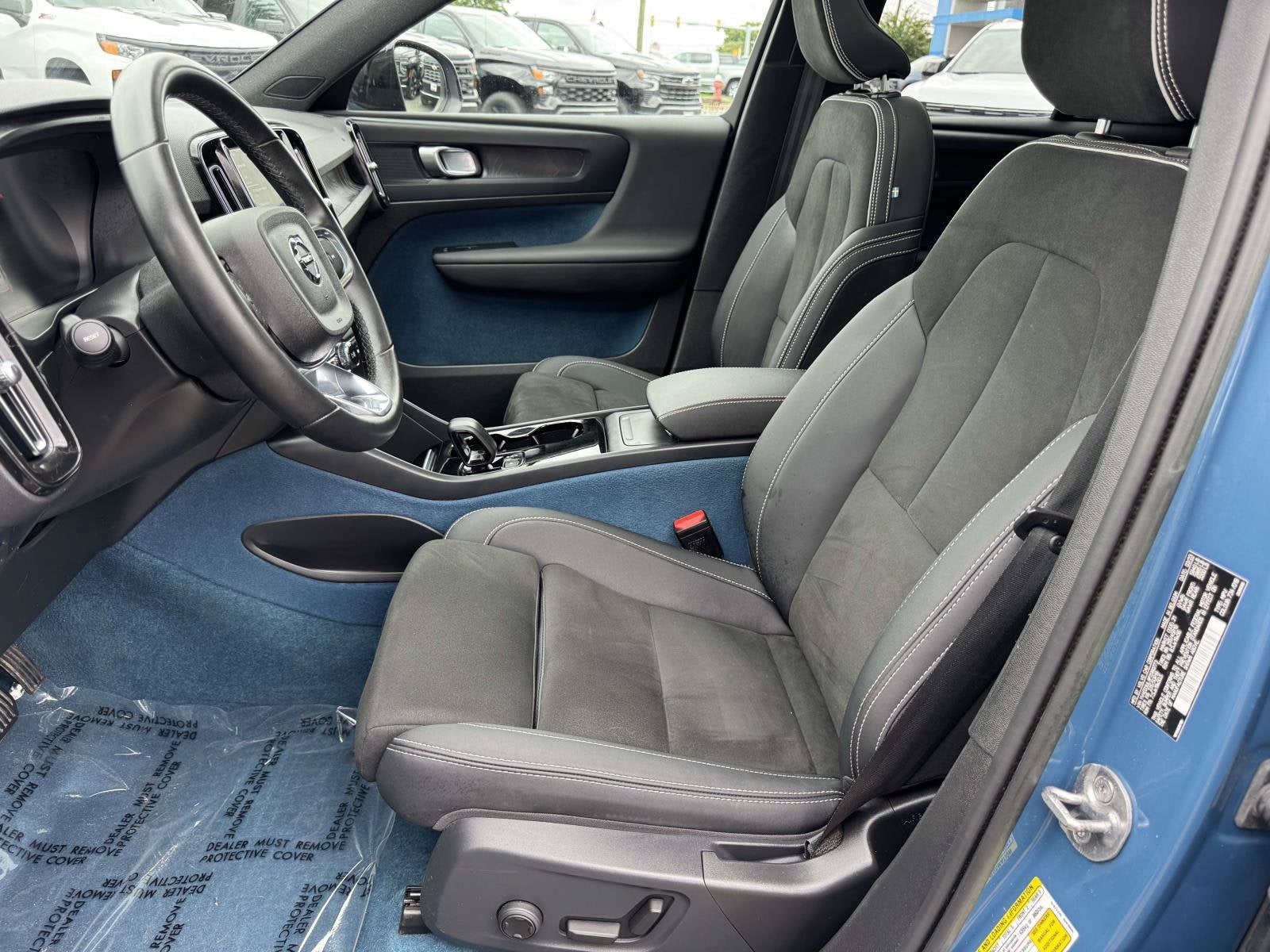 2023 Volvo XC40 Recharge Pure Electr Plus