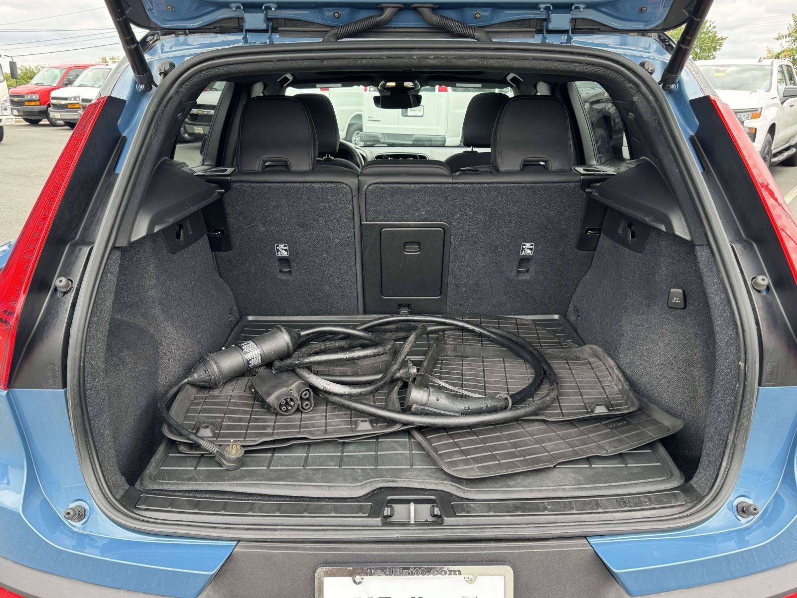 2023 Volvo XC40 Recharge Pure Electr Plus