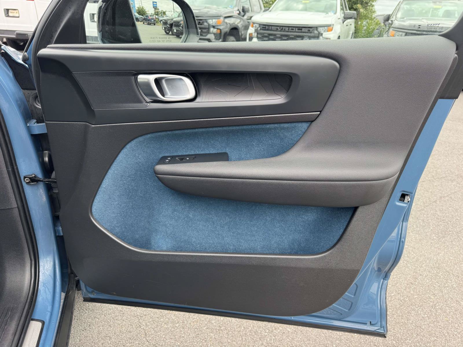 2023 Volvo XC40 Recharge Pure Electr Plus