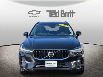 2022 Volvo XC60 B5 Momentum