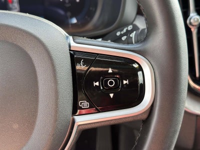 2025 Volvo XC60 Plus