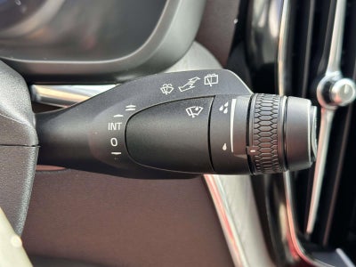 2025 Volvo XC60 Plus