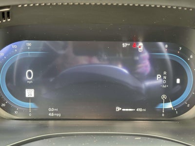 2025 Volvo XC60 Plus