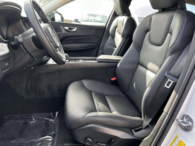 2025 Volvo XC60 Plus